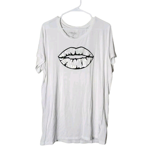 Torrid T-Shirt Plus Size 2X Perfect Tee Super Soft Iridescent Lips White