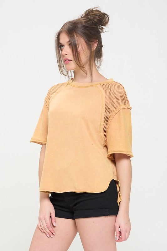 MINERAL WASHED SHORT SLEEVE FISHNET TOP