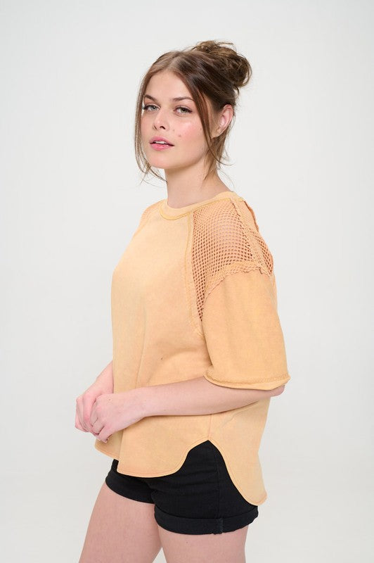 MINERAL WASHED SHORT SLEEVE FISHNET TOP