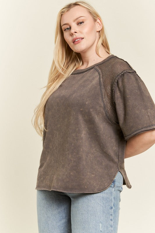 MINERAL WASHED SHORT SLEEVE FISHNET TOP