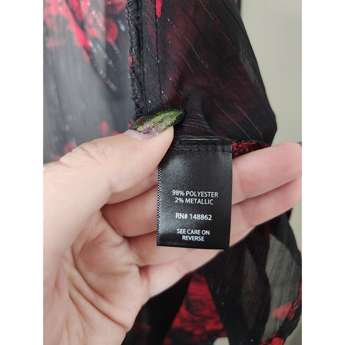 Torrid Kimono Plus Size 1X/ 2X Floral Black Red Shirttail Flowy Metallic Shimmer