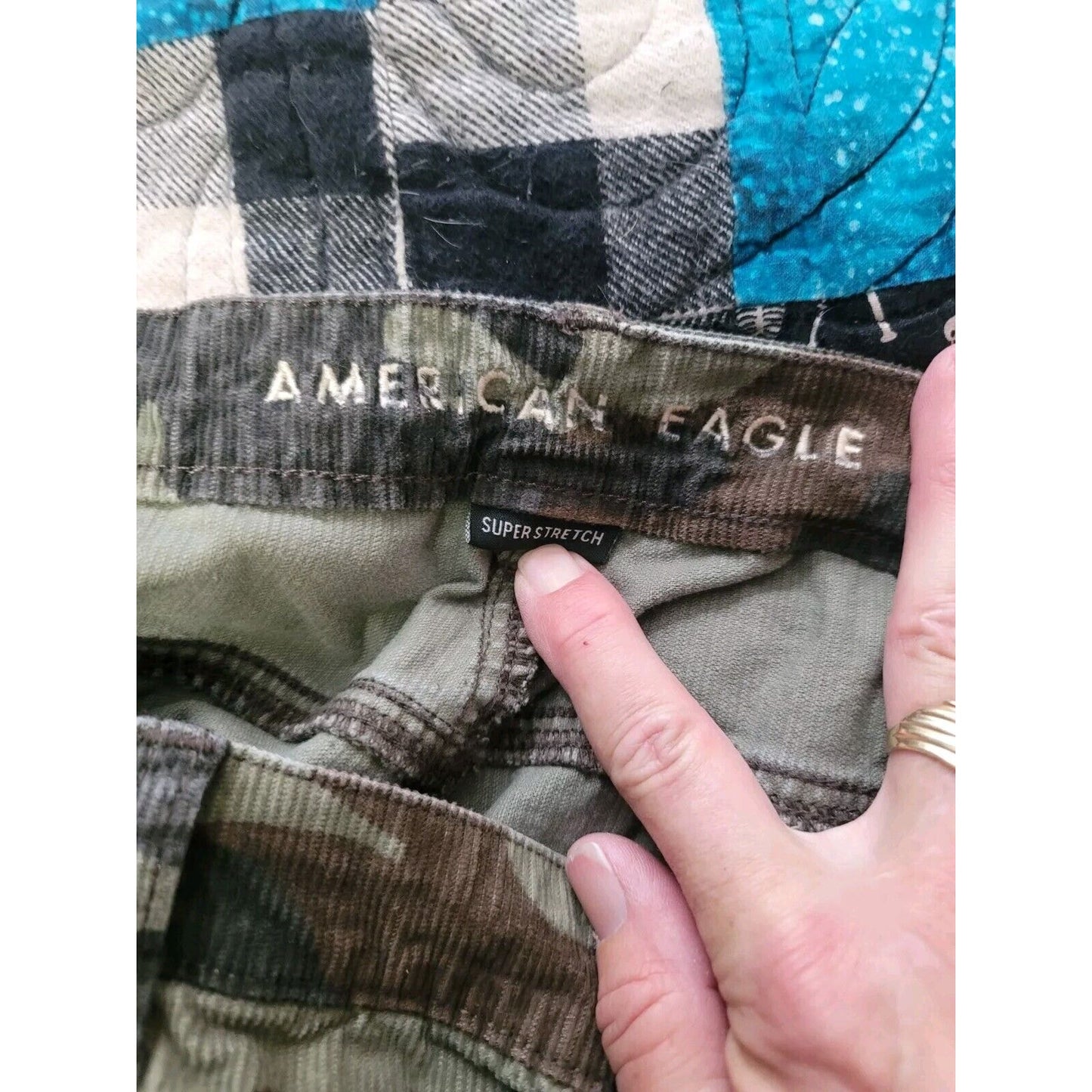 American Eagle High Rise Corduroy Camo Mom Jeans Plus Size 24 Short Stretch