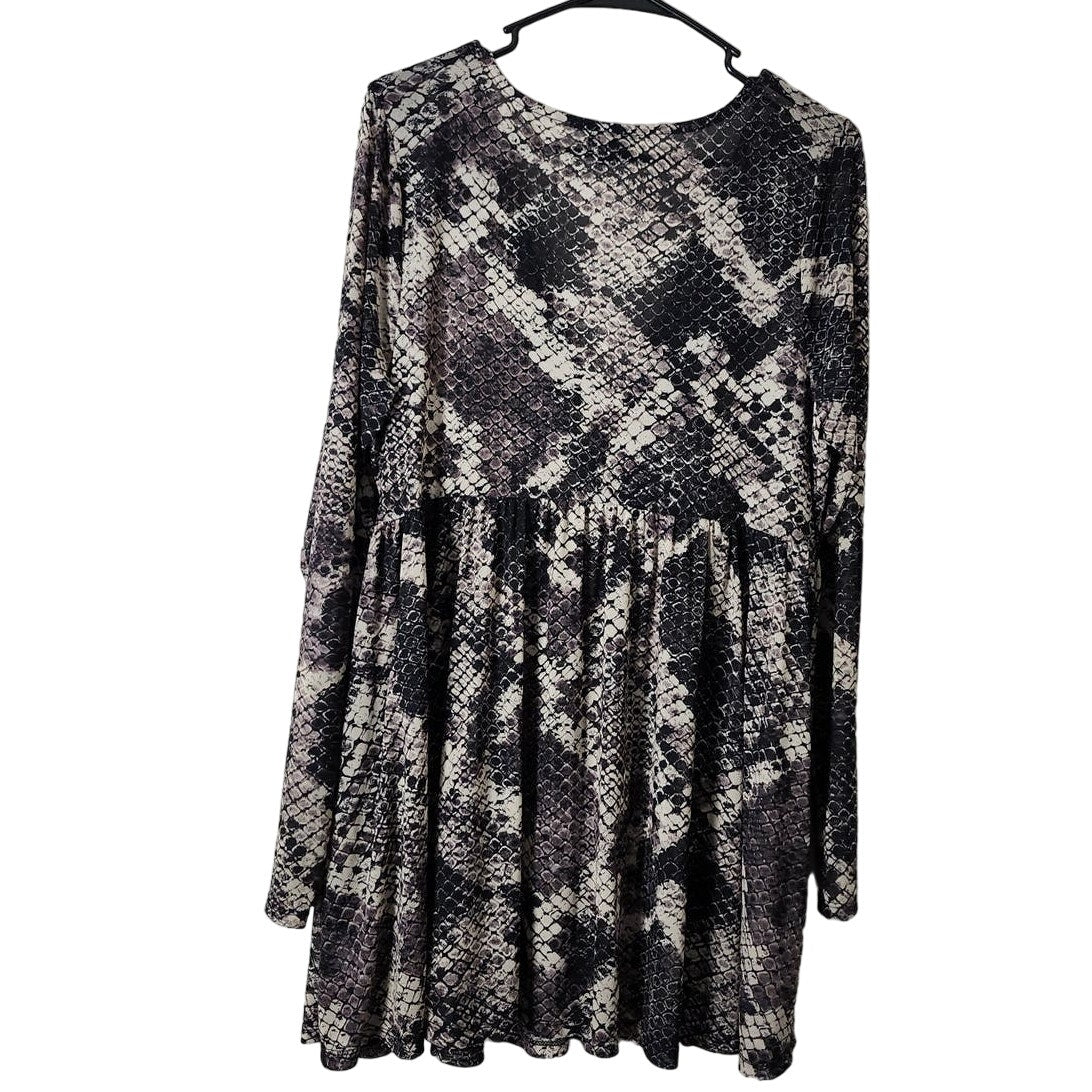 Torrid Babydoll Blouse Plus Size 1X Mesh Snake Print Gray Long Sleeve