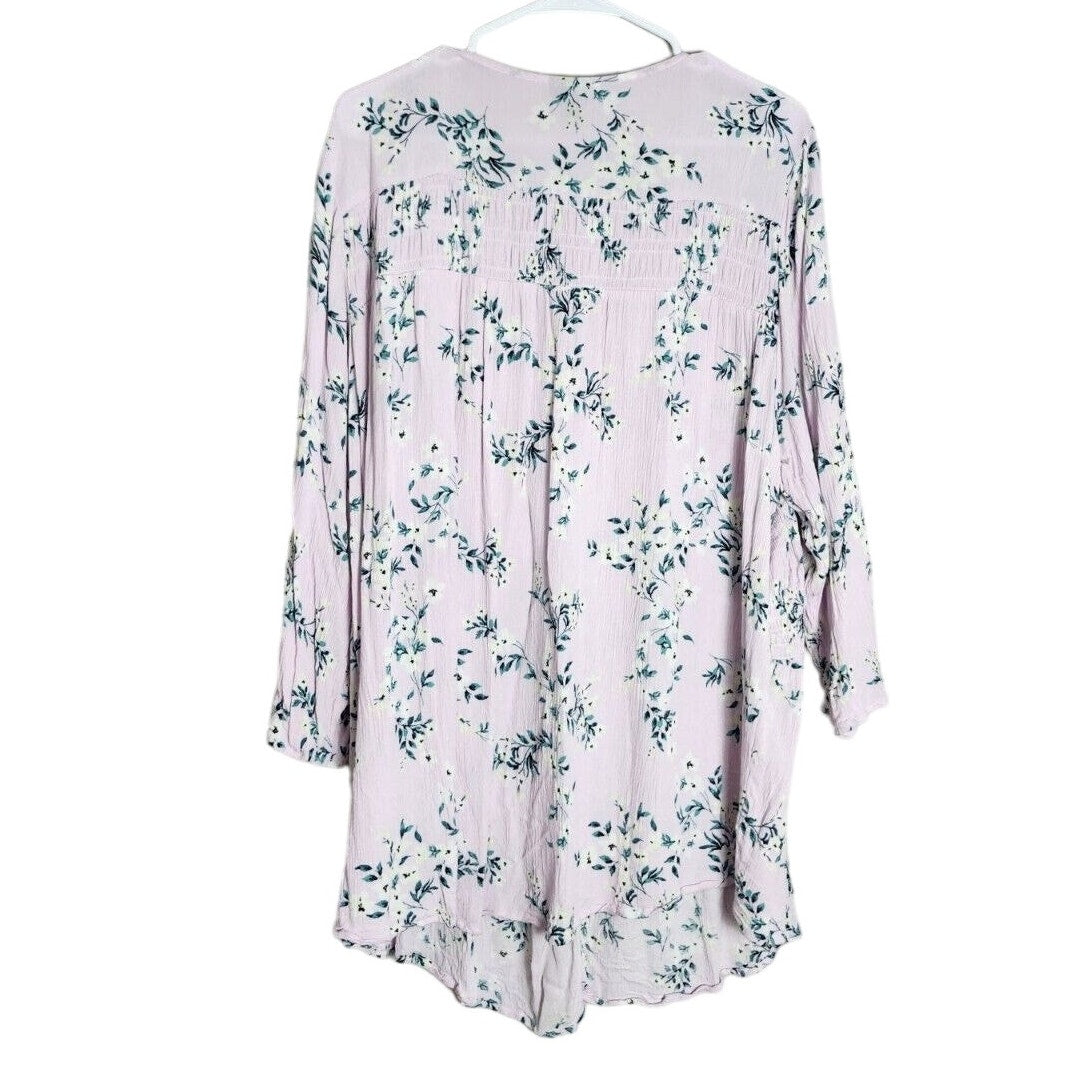 Torrid Blouse Plus Size 3X Crinkle Gauze Light Lavender Floral Button Front