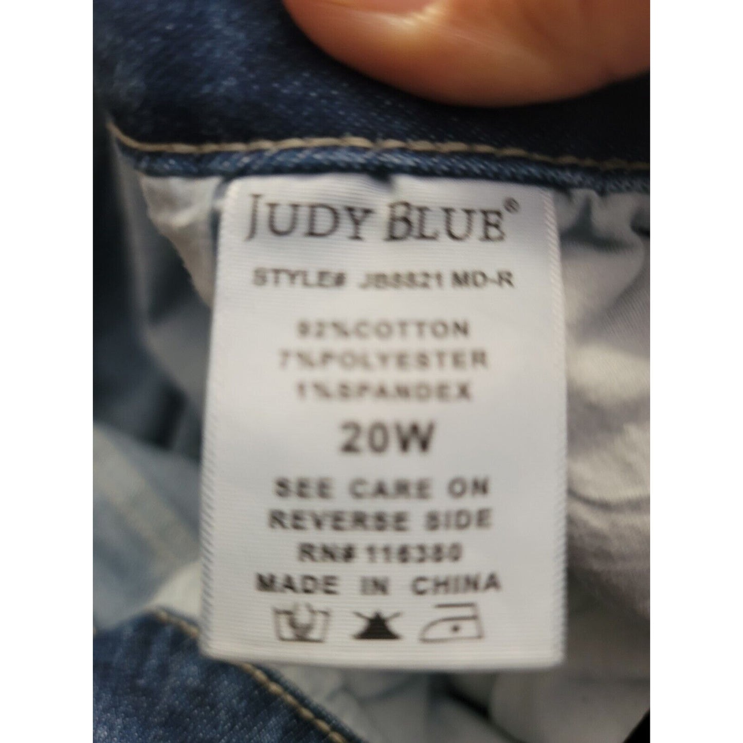 Judy Blue Jeans Capris Plus Size 20W Blue Wash Skinny Fit Mid Rise Distressed