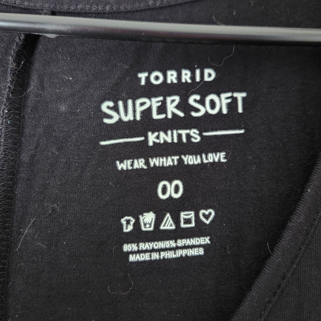 Torrid Tunic T-Shirt Size 00/M Black Super Soft Knit Sequin Embellished