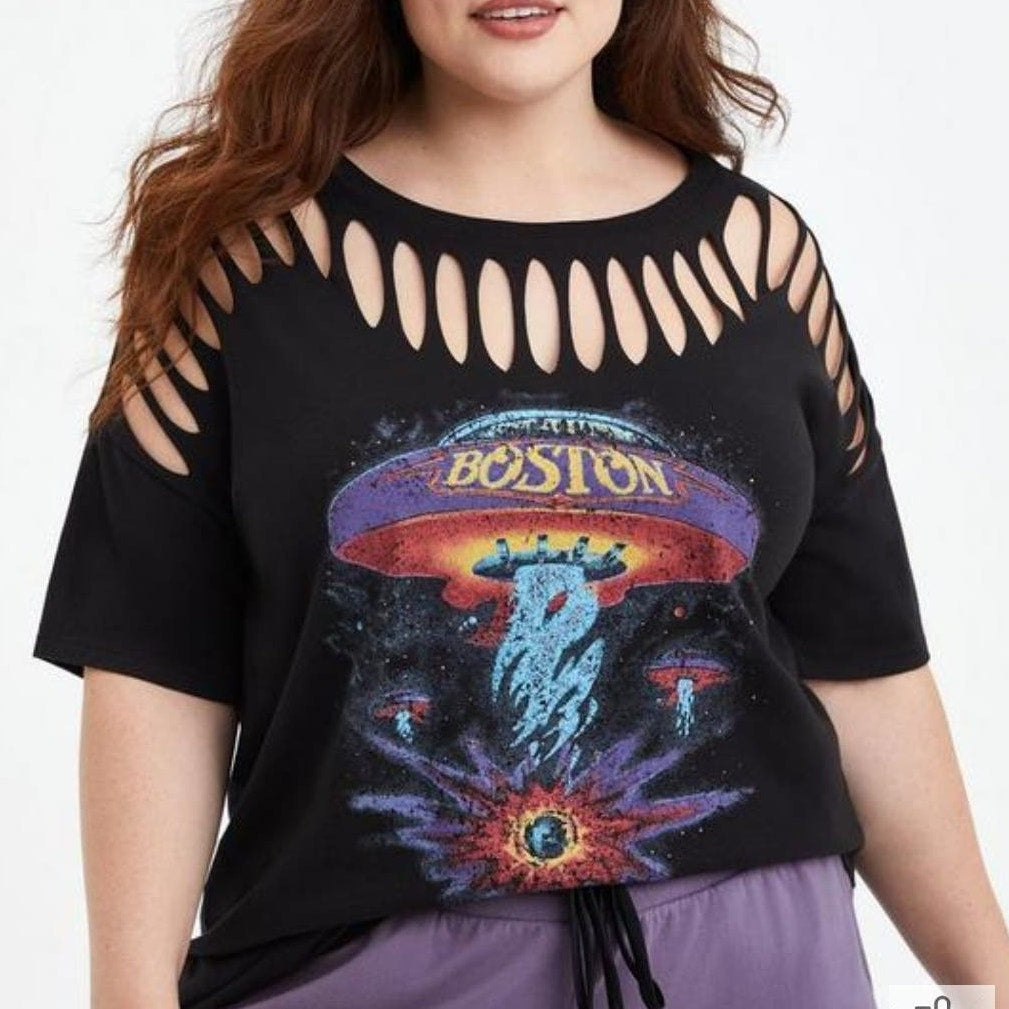 Torrid Boston Band Tee T-Shirt Plus Size 6X Black Slashed Short Sleeve