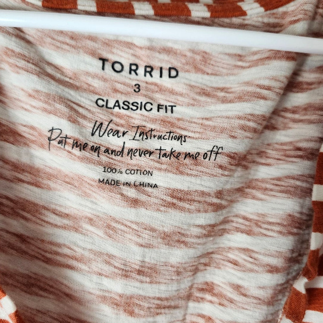 Torrid T-Shirt Plus Size 3X Burnt Orange White Striped Classic Fit V-Neck Tee