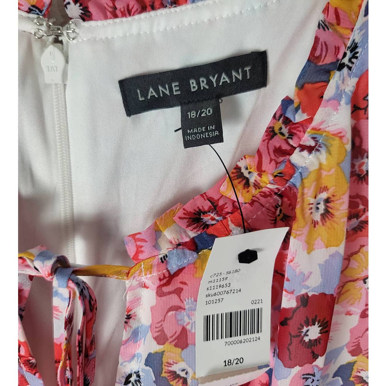 Lane Bryant Maxi Dress Floral Ruffle A-Line Flutter Sleeve Plus Size 18/20 NWT
