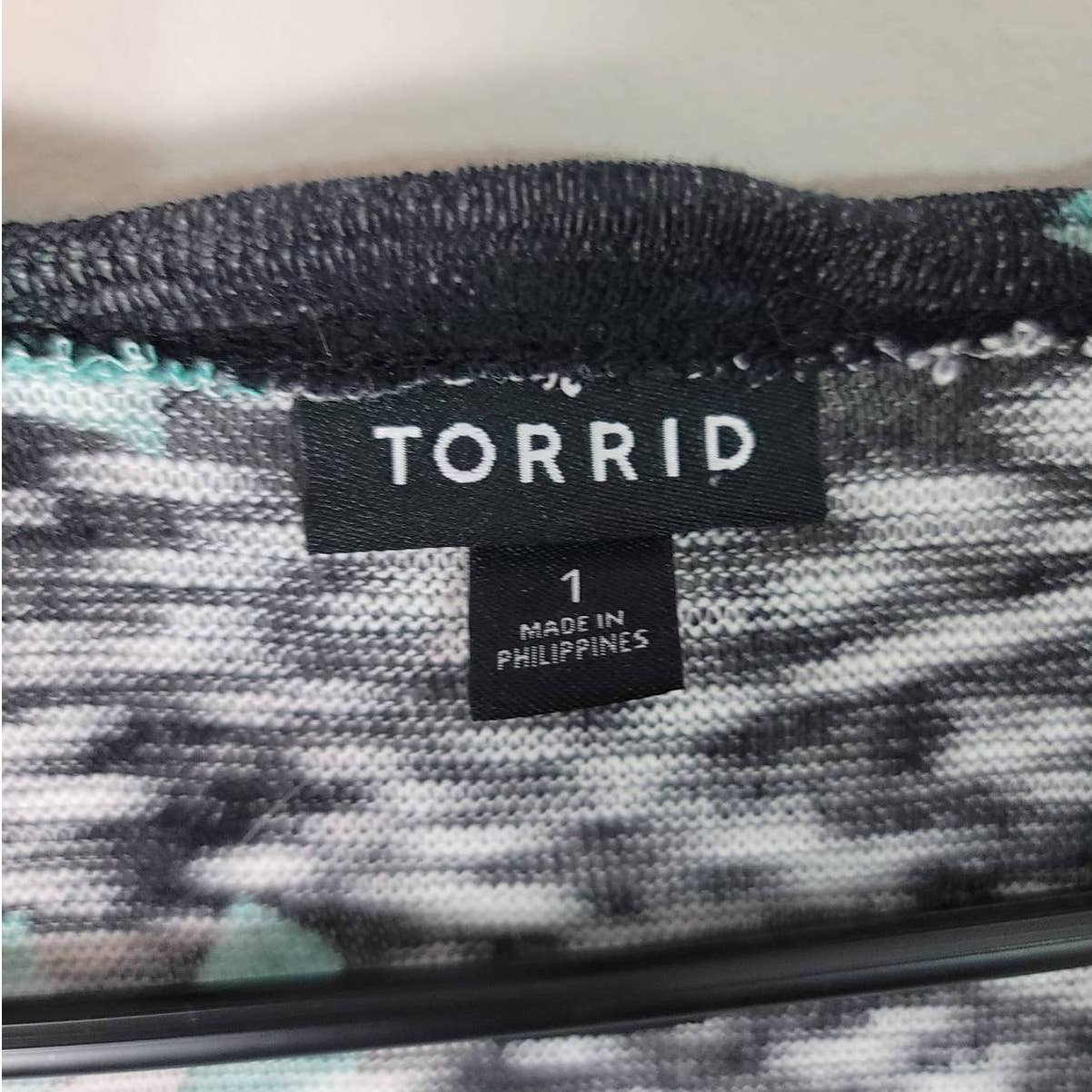 TORRID Knit Cardigan Open Front Black Floral 3/4 Sleeve Plus Size 1/1X