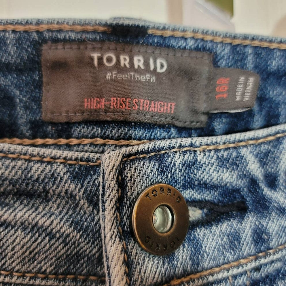 Torrid Denim Jeans High Rise Straight Button Fly Light Wash Size 16R