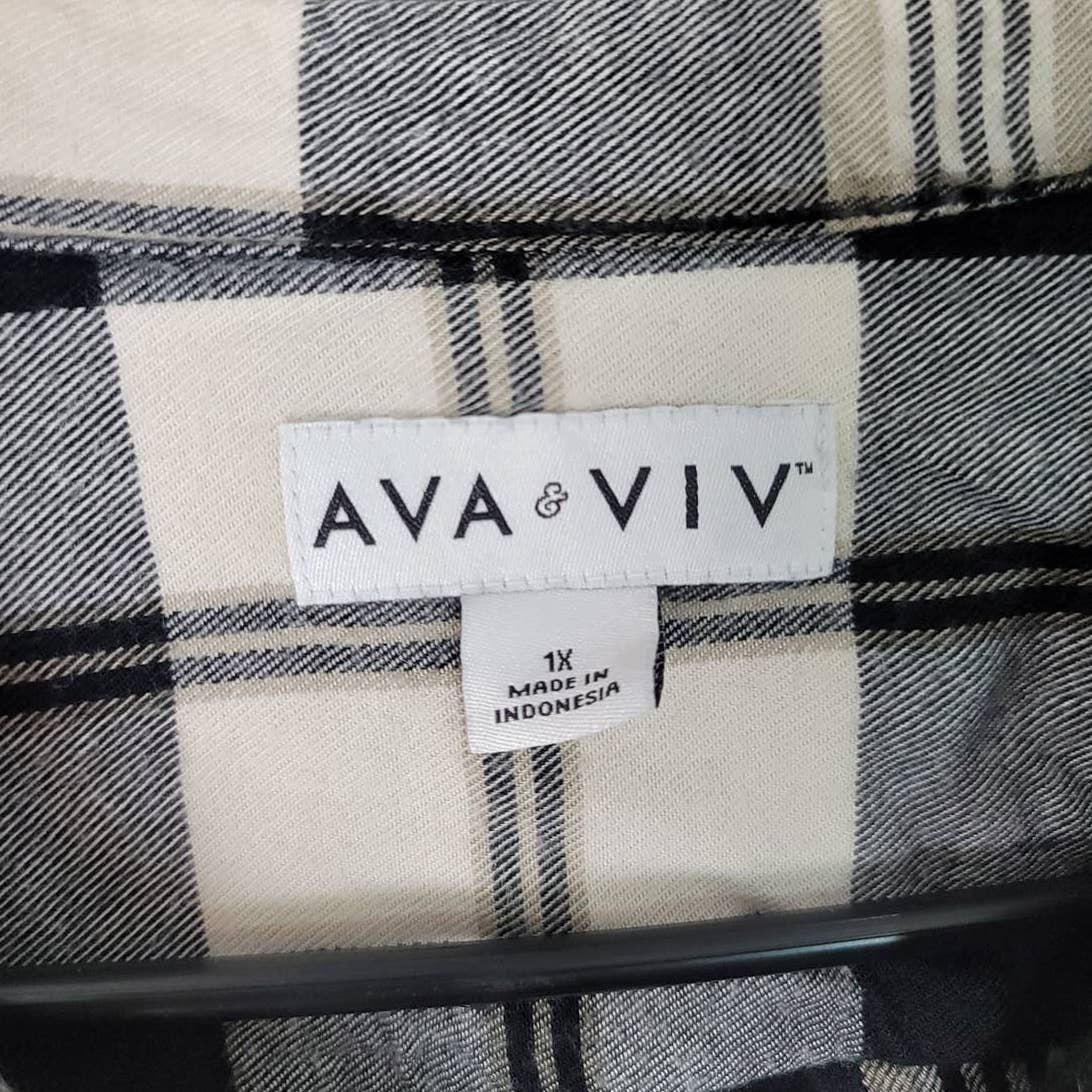 Ava & Viv Flannel Shirt Button Down Black & White Plaid Plus Size 1X